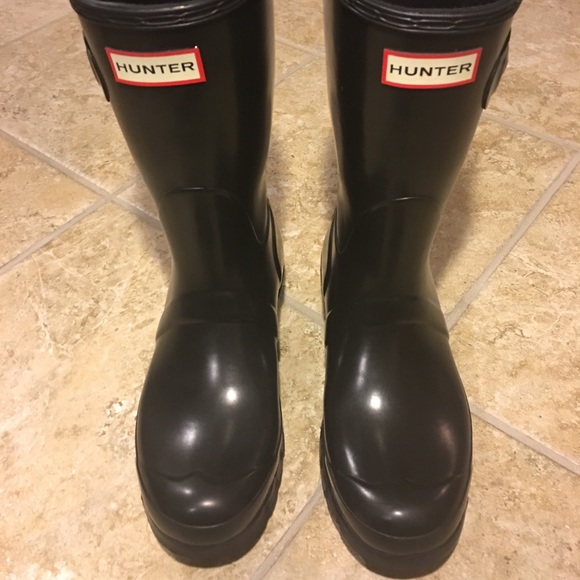 Hunter Women’s Original Short Gloss Rain Boots